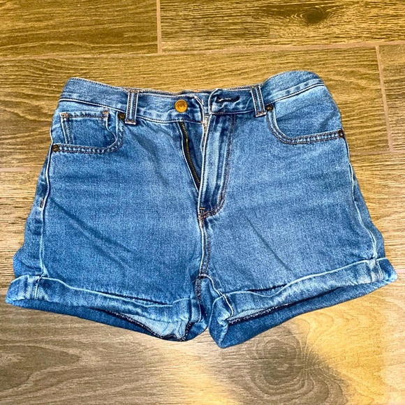 American Eagle Denim Mom Shorts Size 00 - Picture 1 of 6